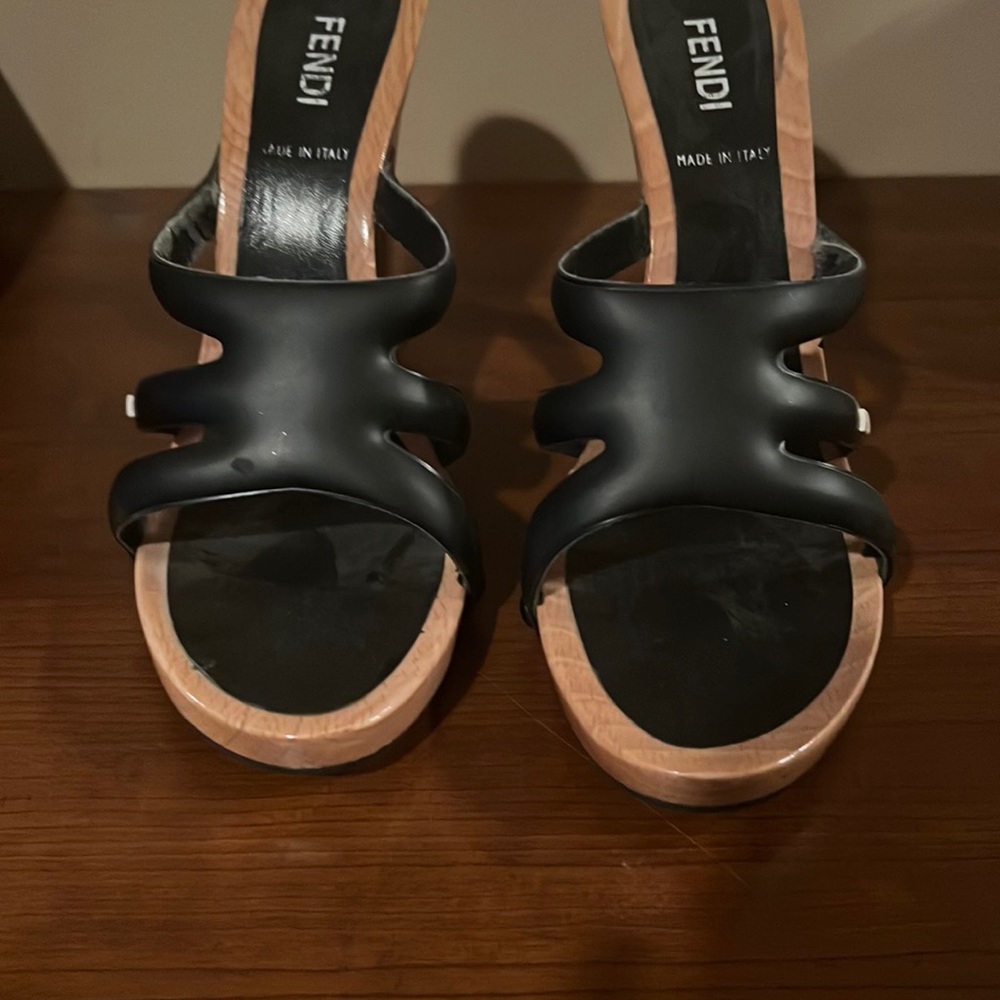 Brand new, Fendi Sandles. 4inch heel.